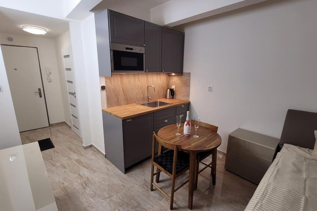 Luxusni Apartman Nedaleko Centra Praga Zewnętrze zdjęcie