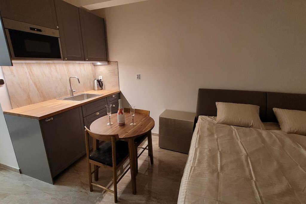 Luxusni Apartman Nedaleko Centra Praga Zewnętrze zdjęcie